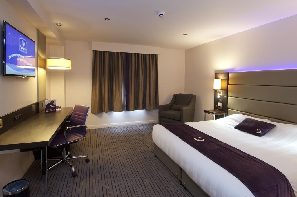 Premier Inn Aberdeen Airport - Dyce Quarto foto